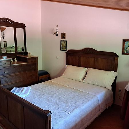 Quinta De Carcavelos Agroturismo E Enoturismo 塞洛里库迪巴什图 外观 照片
