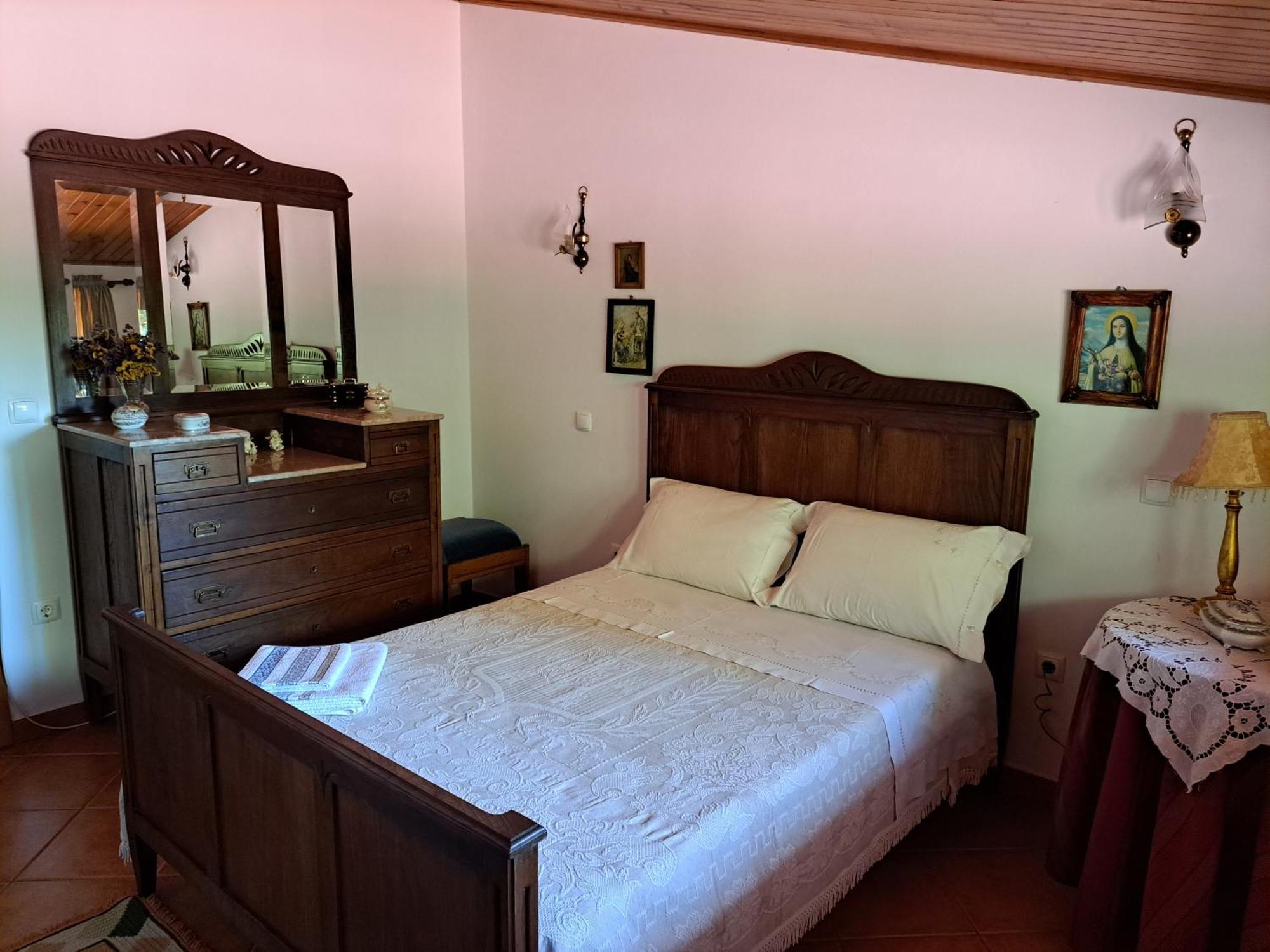 Quinta De Carcavelos Agroturismo E Enoturismo 塞洛里库迪巴什图 外观 照片