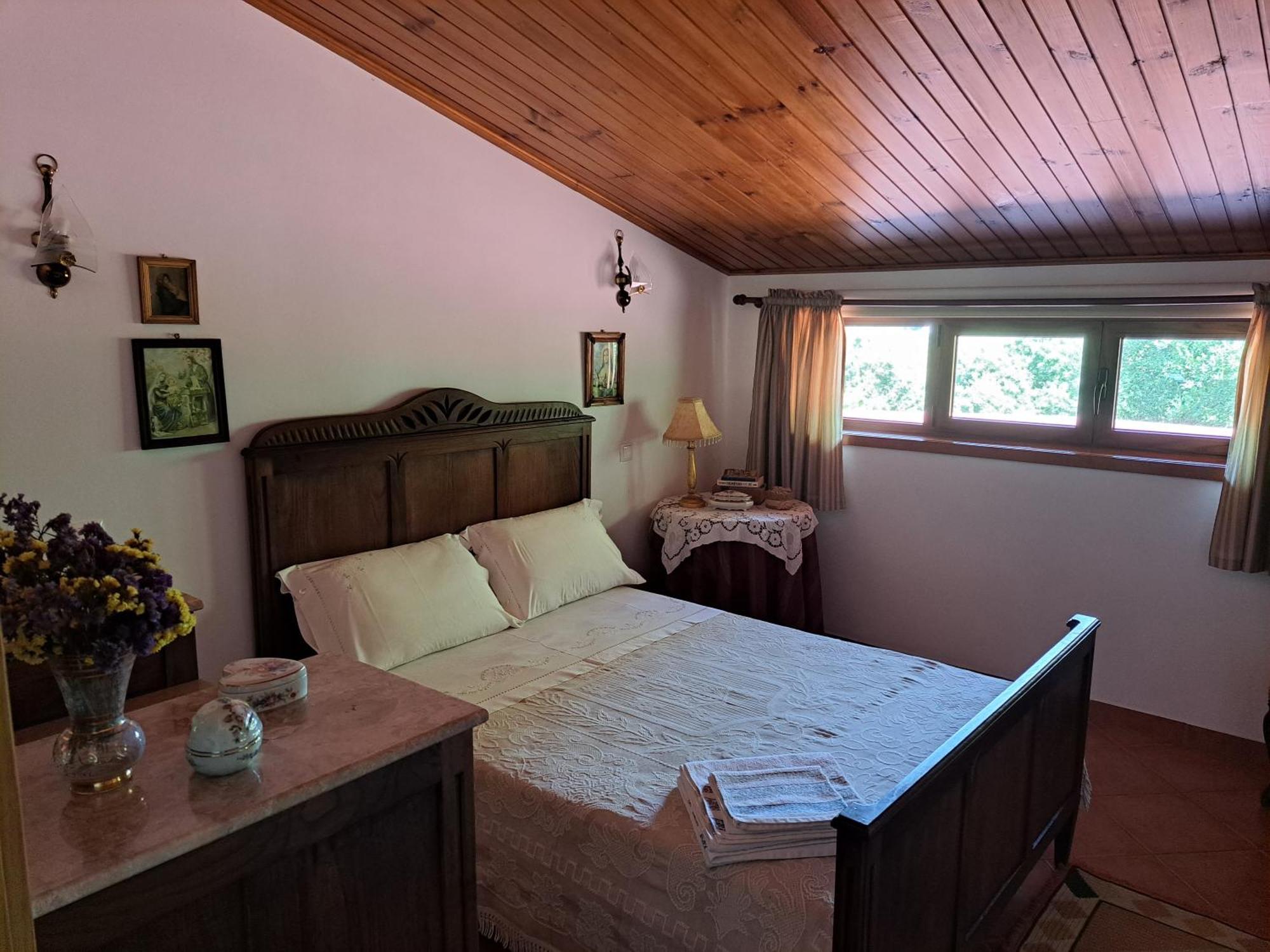 Quinta De Carcavelos Agroturismo E Enoturismo 塞洛里库迪巴什图 外观 照片