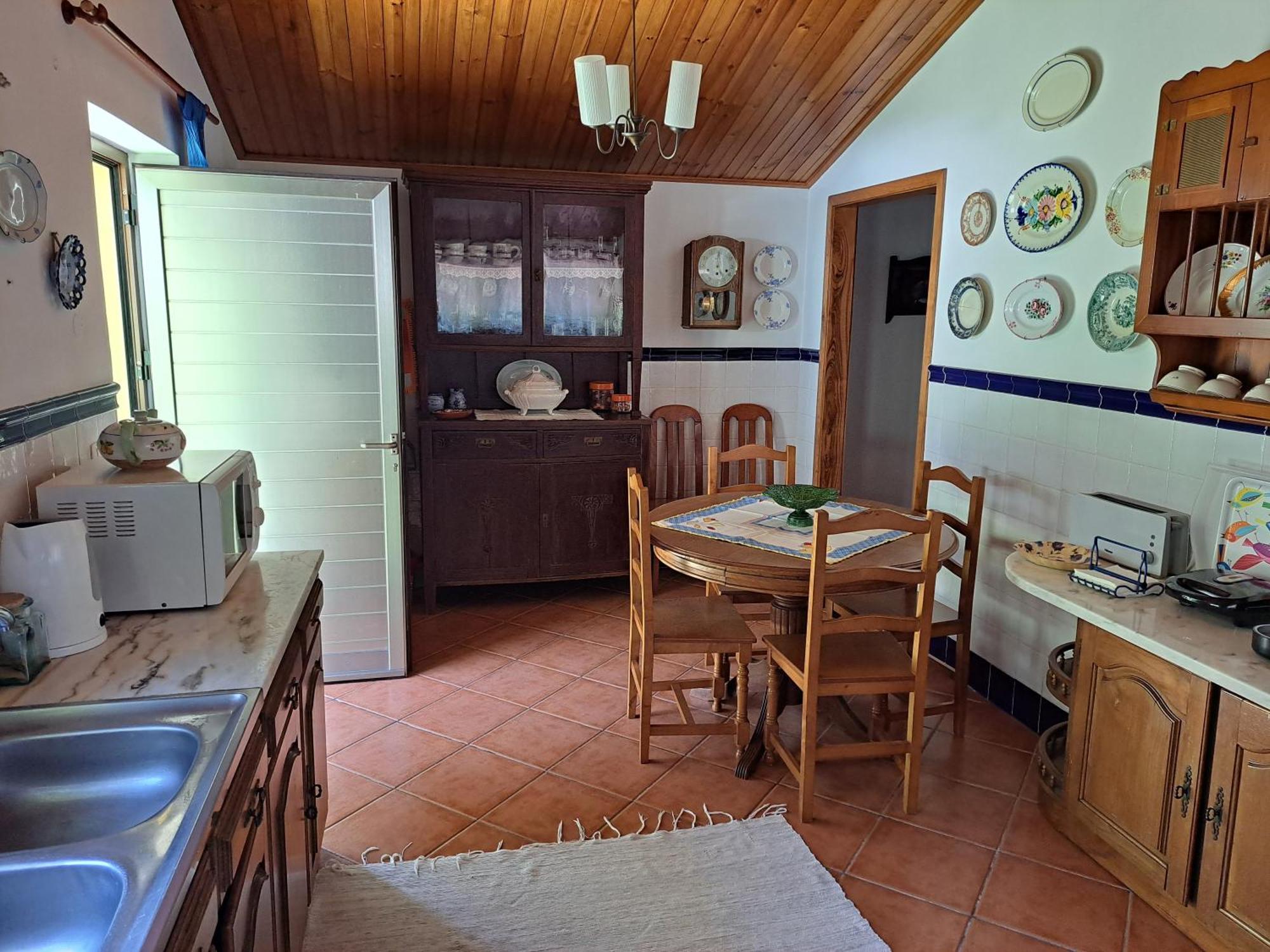 Quinta De Carcavelos Agroturismo E Enoturismo 塞洛里库迪巴什图 外观 照片
